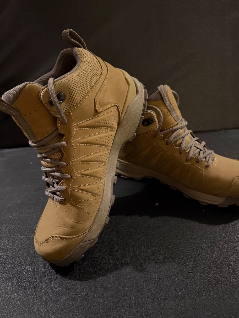 OBOZ | Sypes Mid Leather Waterproof Hiking Boots